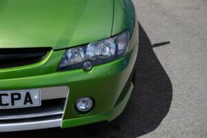 Image 41/45 of Holden LSV R300 (2002)