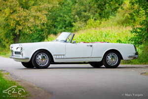 Image 22/55 of Alfa Romeo 2000 Spider (1959)