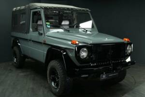 Image 8/50 of Mercedes-Benz G 230 (1993)
