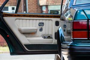 Bild 47/50 von Bentley Turbo R (1996)