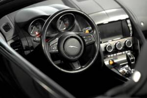 Bild 37/44 von Jaguar F-Type S (2014)