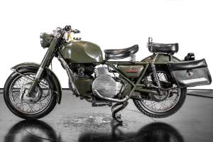 Image 1/21 de Moto Guzzi DUMMY (1970)