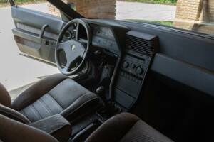 Image 21/50 of Alfa Romeo 164 2.0 (1991)