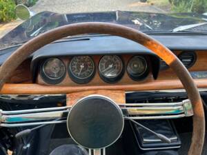Imagen 9/13 de BMW 2000 C (1970)