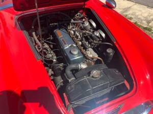 Imagen 17/19 de Austin-Healey 3000 Mk II (BJ7) (1964)