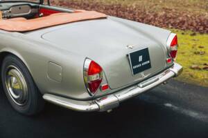 Imagen 10/25 de Lancia Flaminia GT 2.8 3C Touring (1962)