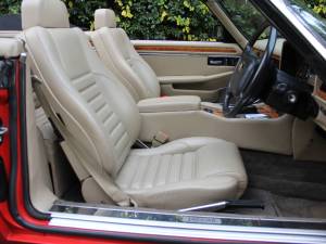 Image 9/21 de Jaguar XJS 5.3 V12 (1992)
