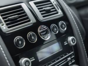 Bild 41/56 von Aston Martin DBS (2010)