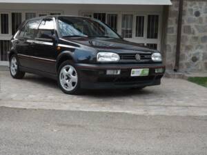Bild 35/50 von Volkswagen Golf III 2.0 16V GTI (1993)