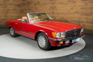 Bild 5/19 von Mercedes-Benz 560 SL (1988)