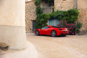 Image 2/15 of Ferrari 458 Italia (2010)