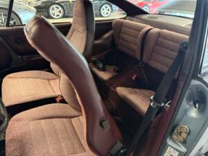 Image 16/18 de Porsche 911 SC 3.0 (1983)