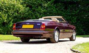 Image 4/46 of Bentley Azure (1997)