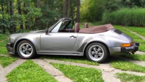 Image 16/104 of Porsche 911 Carrera 3.2 (1986)