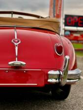 Afbeelding 7/11 van Jaguar XK 140 SE DHC (1957)