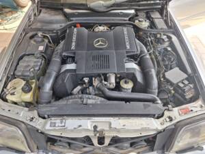 Bild 25/26 von Mercedes-Benz 500 SL (1990)