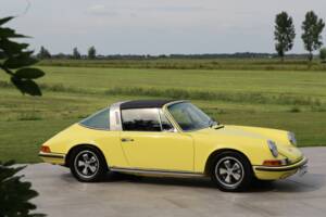 Image 45/50 of Porsche 911 2.2 T (1971)