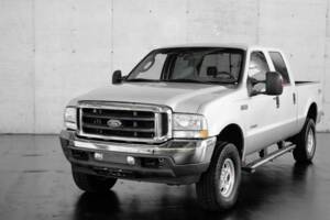 Image 6/41 de Ford F-350 Super Duty (2004)