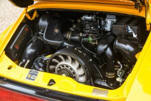 Image 17/50 of Porsche 911 Speedster (1993)