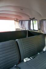 Bild 11/17 von Volkswagen T2b Kleinbus (1974)