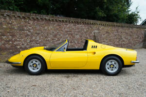 Image 41/50 of Ferrari Dino 246 GTS (1973)