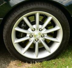 Image 37/50 of Aston Martin DB 7 Vantage (2000)