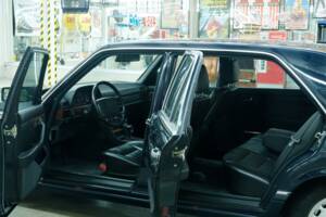 Bild 42/50 von Mercedes-Benz 500 SEL (1990)