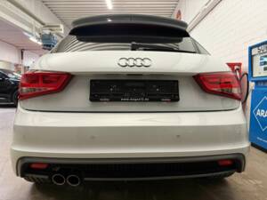 Immagine 12/15 di Audi A1 2.0 TDI (2012)