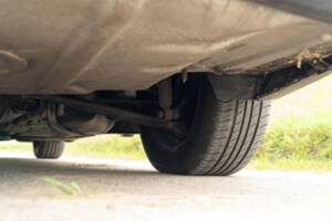 Image 17/40 de BMW 320i (1994)