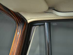 Image 37/57 of Mercedes-Benz 280 SE 3,5 (1971)