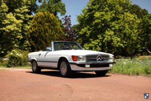 Image 6/85 of Mercedes-Benz 560 SL (1986)