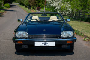 Image 2/11 of Jaguar XJS 5.3 V12 (1990)