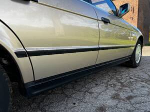 Imagen 25/100 de BMW 518i (1991)