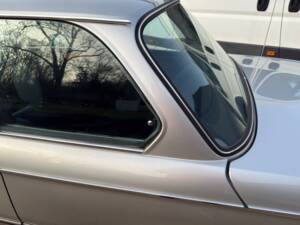 Image 19/22 de BMW 2002 (1975)