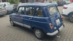 Image 4/53 of Renault R 4 GTL (1986)