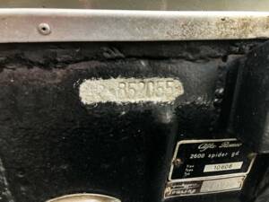 Bild 49/50 von Alfa Romeo 2600 Spider (1964)