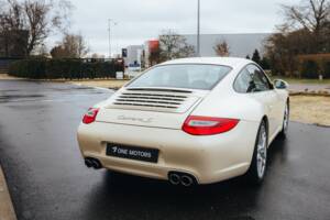 Afbeelding 12/53 van Porsche 911 Carrera S (2010)