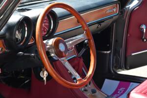 Image 24/24 of Alfa Romeo 1750 GT Veloce (1971)