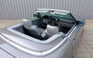 Image 88/97 de Mercedes-Benz 560 SL (1987)
