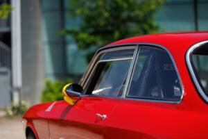 Afbeelding 17/50 van Alfa Romeo Giulia Sprint GTA (1965)