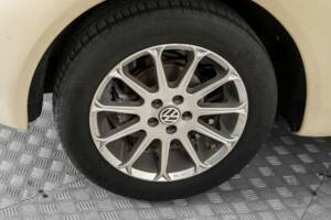 Imagen 26/48 de Volkswagen New Beetle 1.6 (2004)
