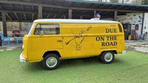 Bild 4/50 von Volkswagen T2b Kastenwagen (1976)