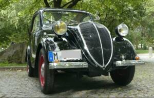 Bild 4/8 von SIMCA Simca 5 (1946)