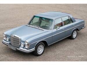 Image 3/36 of Mercedes-Benz 280 SE (1969)