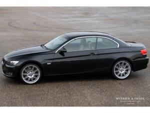 Image 3/32 de BMW 335i (2008)