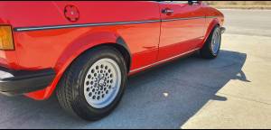Bild 24/34 von Volkswagen Golf I Cabrio 1.5 (1981)