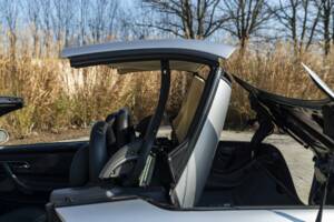 Image 18/50 de Mercedes-Benz SLK 320 (2001)