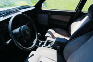 Image 2/8 of Alfa Romeo 75 1.8 Turbo (1986)