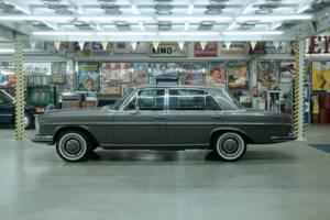 Bild 4/50 von Mercedes-Benz 300 SEL (1967)