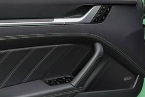 Bild 8/8 von Porsche 911 Turbo S (2021)